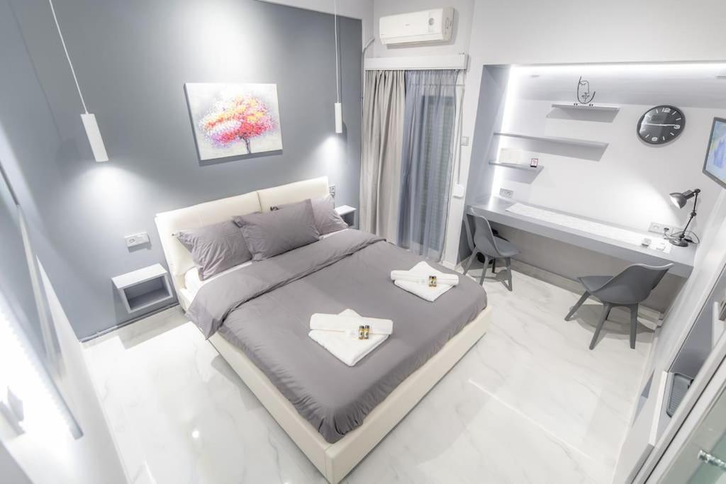 Lux Seaside Apartment By Volos Hospitality Eksteriør billede